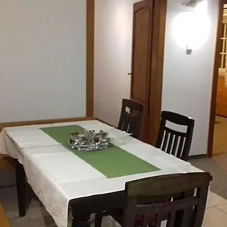 Cista צ'רני דול