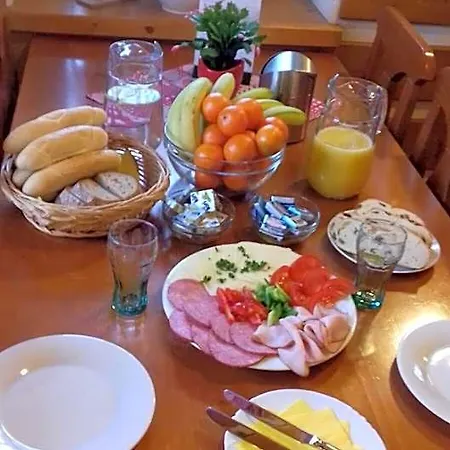 Cista * 체르니 둘